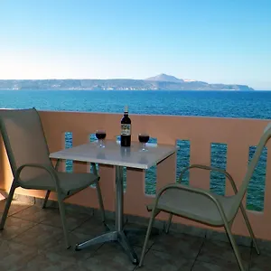 https://christi-apartments.rethymnohotels.net